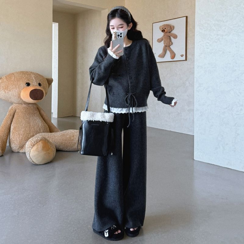 2026 Lace Patchwork Tie Design Knit Top and Wide-Leg Pants Two-Piece Set for Pregnant Women, Autumn Style 2026 Lace Patchwork Tie Design Knit Top and Wide-Leg Pants Two-Piece Set for Pregnant Women, Autumn Style