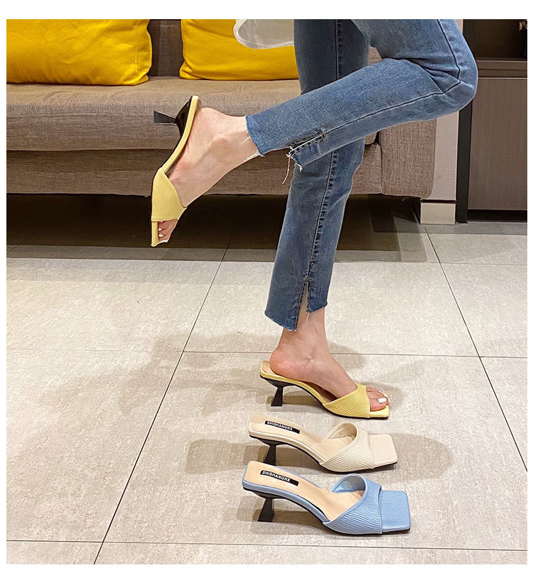 new square head one-word summer wear thick heel open-toe sandals NSZSC57055