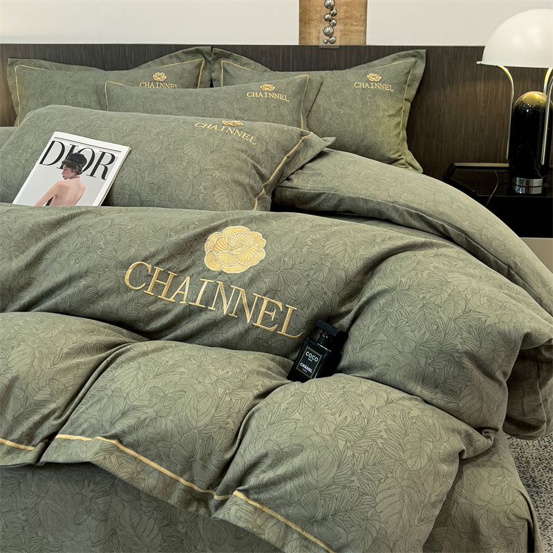 High-End Brushed Cotton Embroidered Bedding Four-Piece Set, Pure Cotton Luxury Nordic Dormitory Three-Piece Bed Sheet Set High-End Brushed Cotton Embroidered Bedding Four-Piece Set, Pure Cotton Luxury Nordic Dormitory Three-Piece Bed Sheet Set
