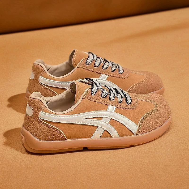 Весенние новые женские туфли ретро дикие женские повседневные спортивные туфли