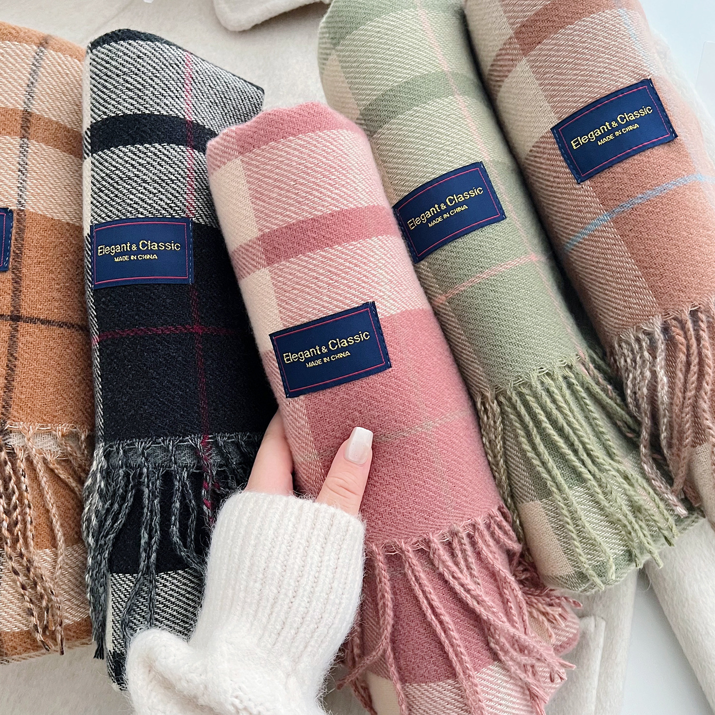 冬季新款韩版经典条纹格子流苏围巾披肩旅游百搭加厚保暖围脖批发