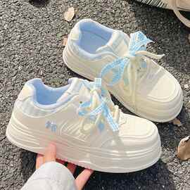 厚底小白鞋女2025夏季休闲新款配裙子透气面包鞋学生轻便百搭板鞋