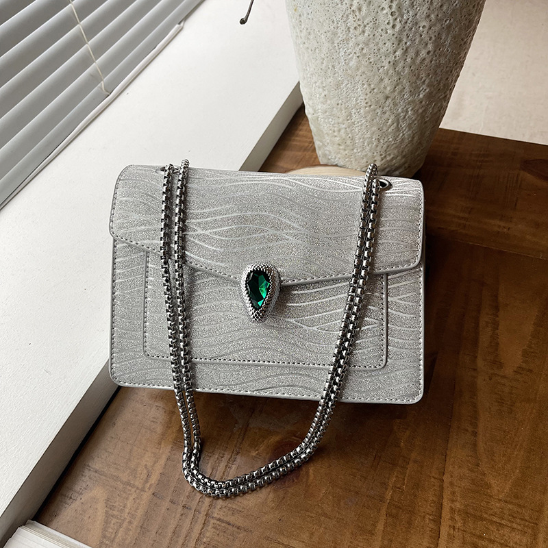 This Year's Popular Bags 2025 New Fashion Snake-pattern Small Square For Women Versatile Chain Shoulder Crossbody Bag_voghion.com