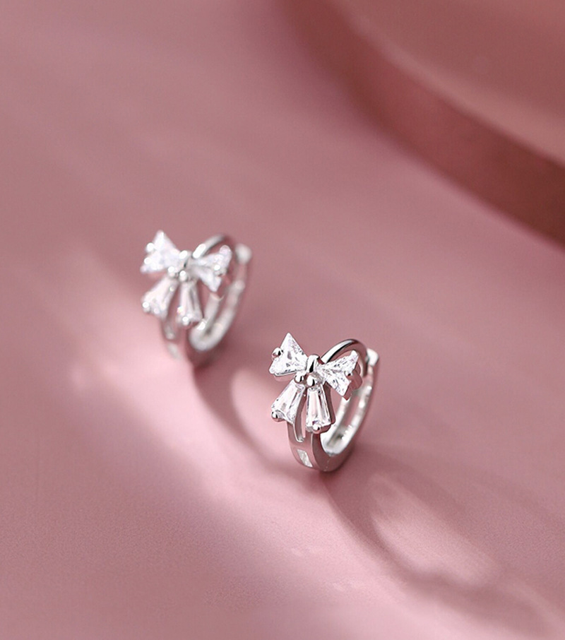 Sunburst Sparkling Diamond Bow Earrings For Women Elegant Design_voghion.com