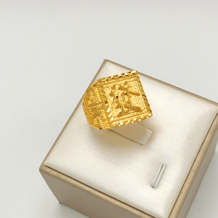 黄銅の金メッキの福の金儲けの指輪の男性の多種類の車の花は宝の蛇口の関公の戒子の金メッキの指輪を招きます。