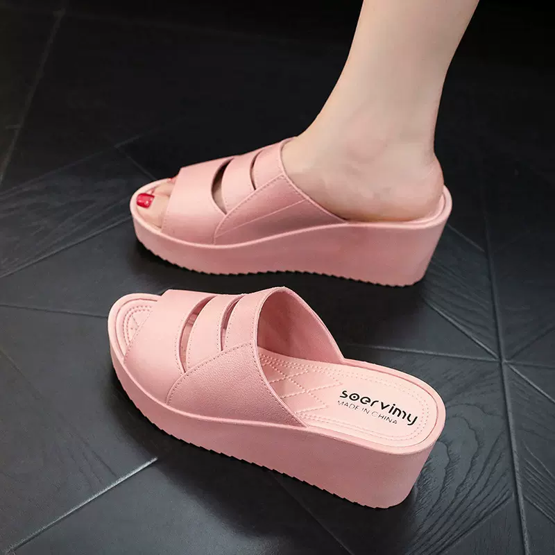 高跟拖鞋女夏外穿厚底浴室洗澡居家用坡跟松糕增高镂空防滑凉拖鞋