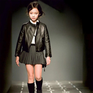 ��ͯƤ�����Ƥ�A��2025������ͯŮͯ����puƤ�C܇������ͯ�b����