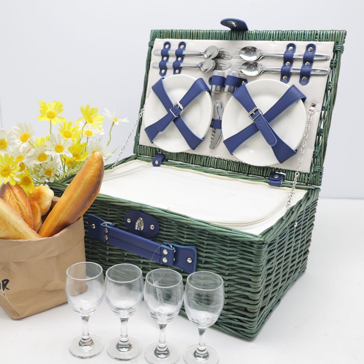 Fábrica de puntos de mano de sauce con cubierta de primavera mano de caña con cubierta de mesa red cesta de picnic