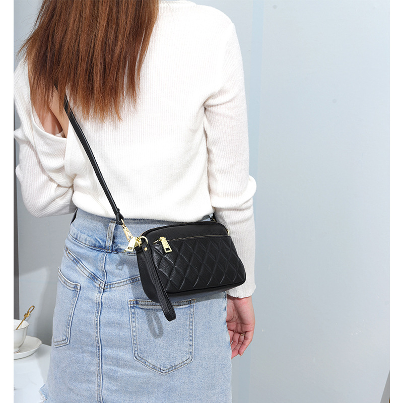 Women's Genuine Leather Shoulder Bag 2026 New Lightweight Quilted Small Bag Top Grain Cowhide Fashion Clutch Handbag - Thumbnail 3