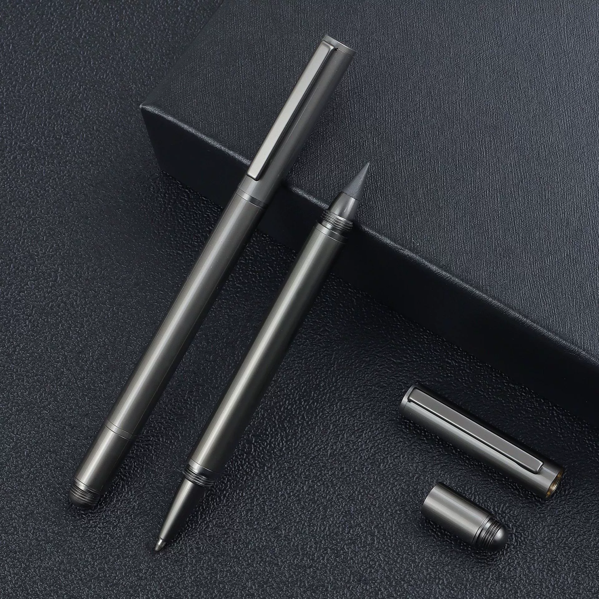 Metal rollerball pen, water-based pen, sharpener, 2 in 1