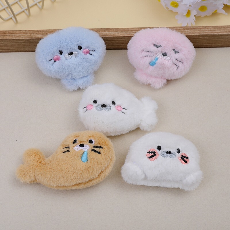 Cartoon Baby Seal Marine Animal Hairpin Plush Brooch Cotton-Filled Accessories Children's Shoe and Sock Decoration Accessories Cartoon Baby Seal Marine Animal Hairpin Plush Brooch Cotton-Filled Accessories Children's Shoe and Sock Decoration Accessories