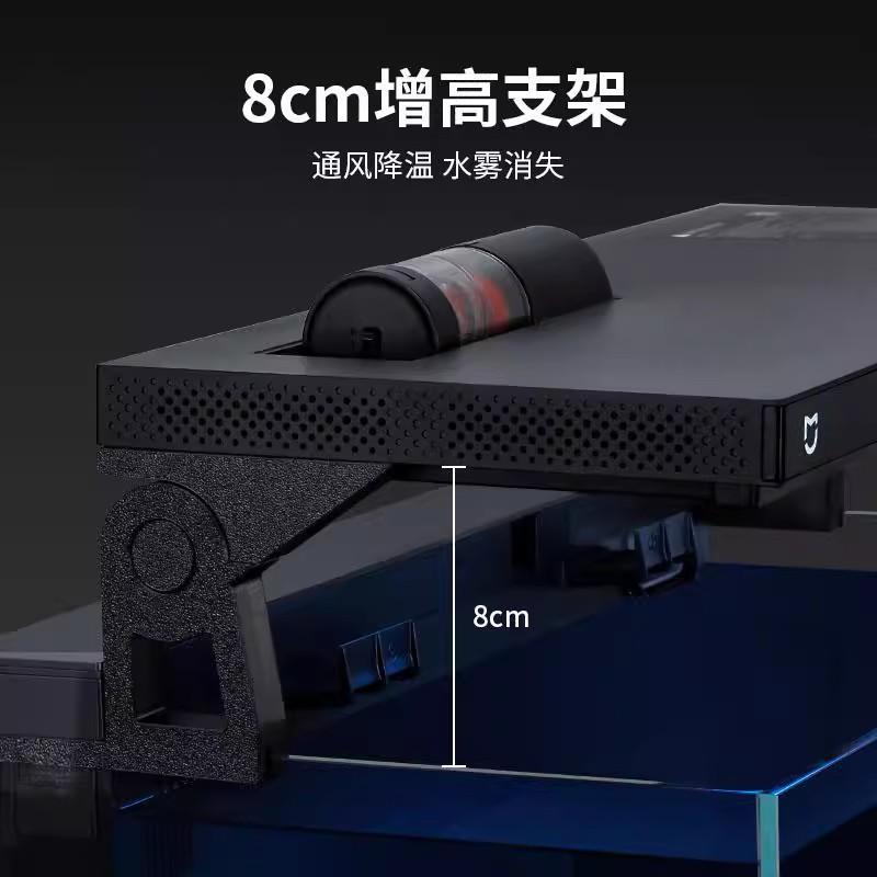 Aquarium, breathable tubing