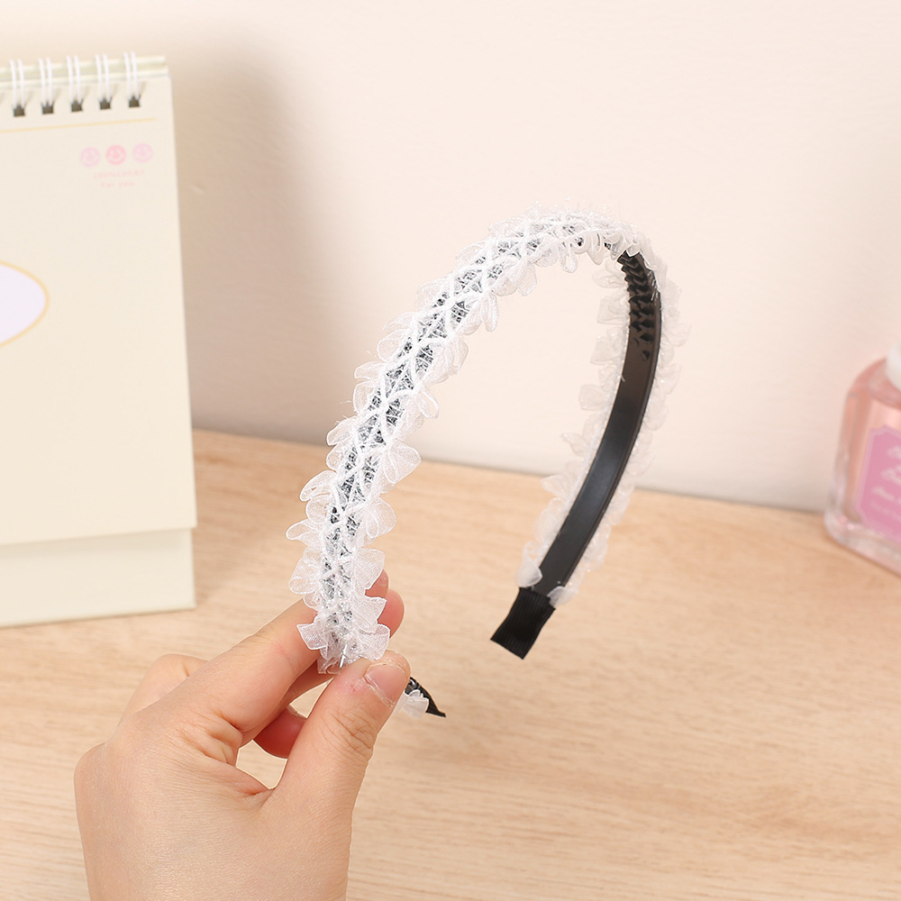 Women's Simple Style Solid Color Cloth Hair Accessories Handmade Hair Band display picture 6