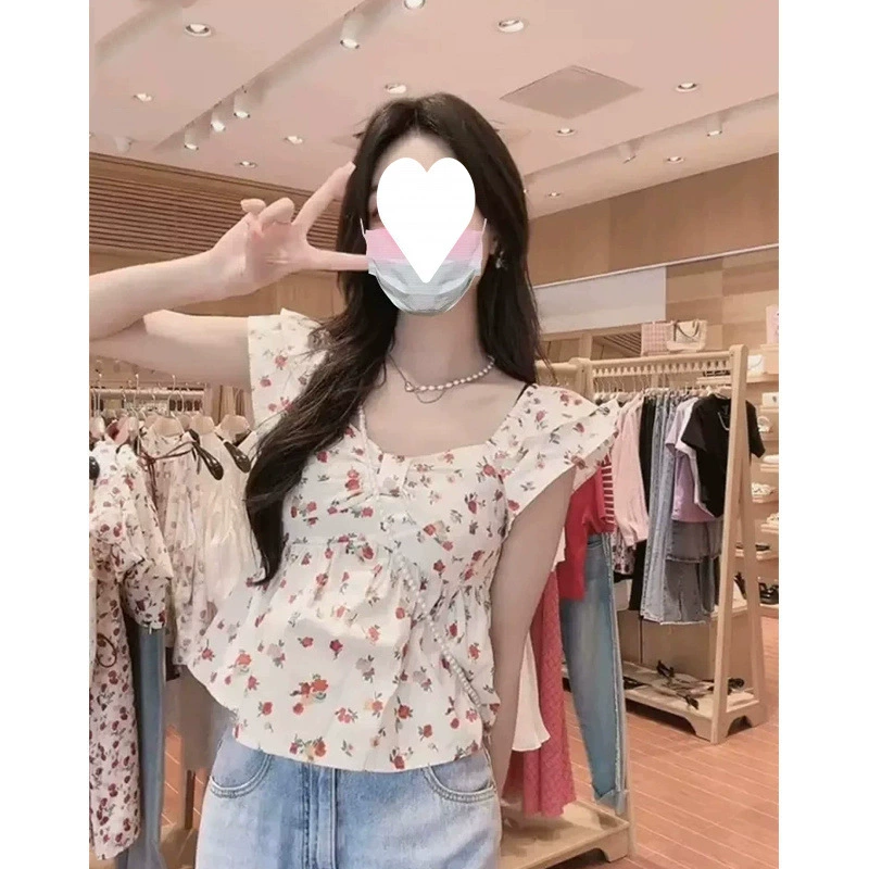 Сладкая и уникальная кукольная рубашка во французском стиле с нишевым дизайном, развевающимися рукавами, цветочной блузкой, новый женский летний топ 2025 года.