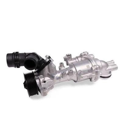 Suitable for Mercedes-Benz Series Water pump