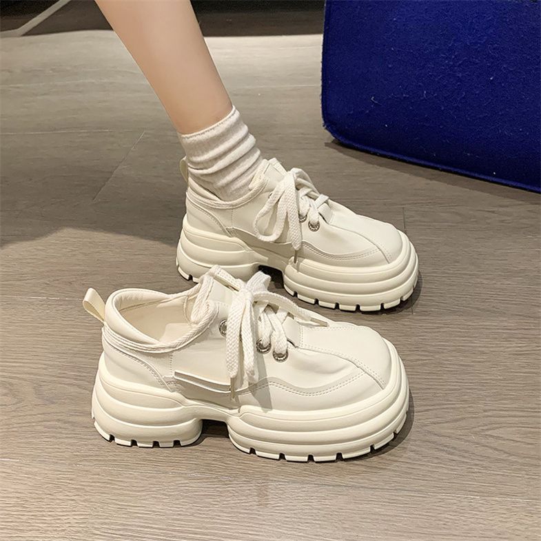 Zapatos de nicho de diseño de primavera y otoño 2024 muffin fondo de campus aumento de altura de fondo grueso casual cabeza grande zapatos de papá y mujer