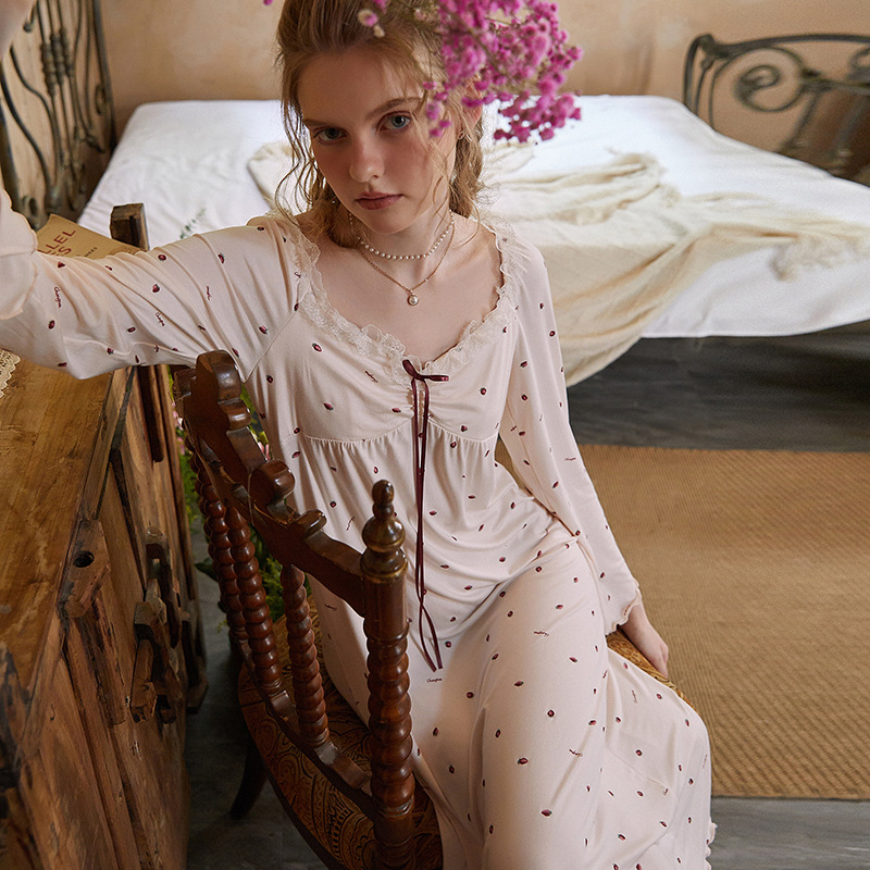 2023 autumn and winter girl sweet printed French court with chest pad modal nightdress long sleeve long pajamas one-piece