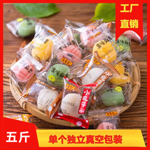 ��ζ�����ɳԜ��Aɢ�b���l����A��Ŵ���ٰҸ�W�t��ʳС���b�c��