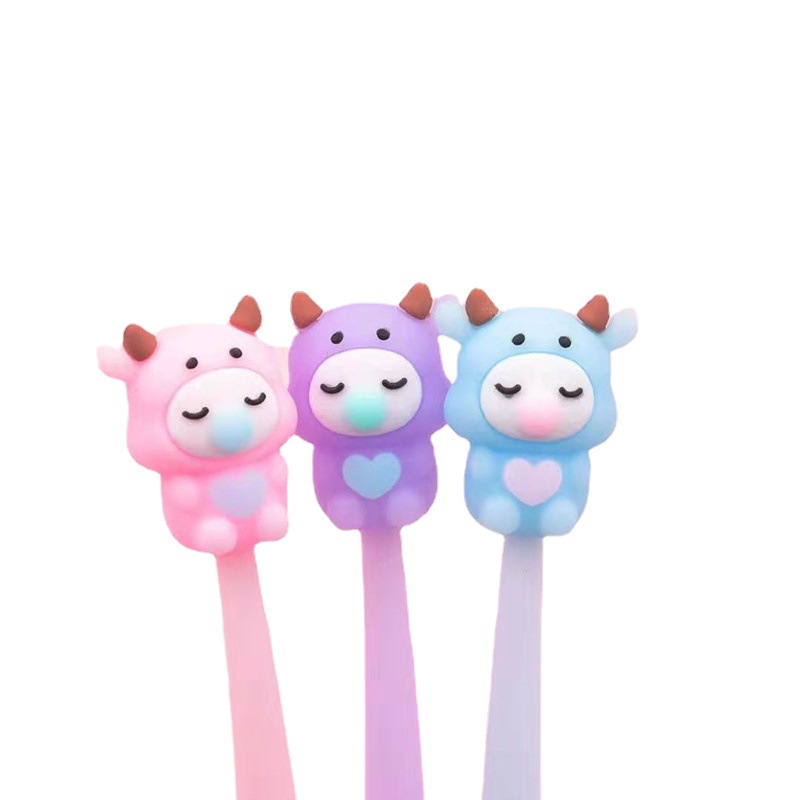 可奇7545萌宠奶茶硅胶中性笔可爱幸运小牛摇摆笔呆萌奶瓶牛牛水笔