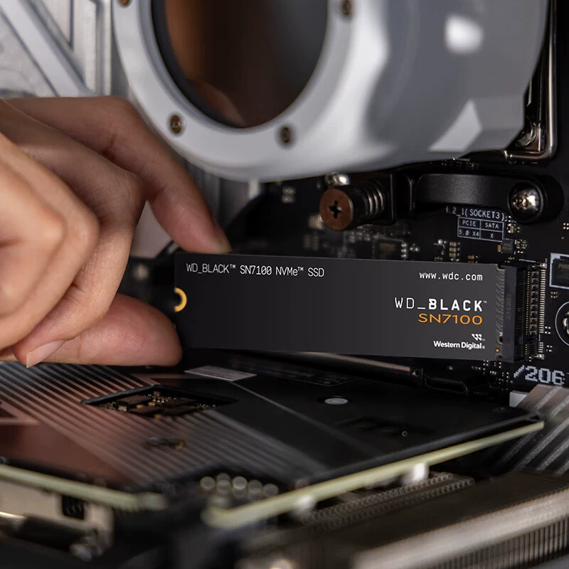 WD/西部数据 SN7100 500G 1T 2T 4T M.2 NVMe PCIe4.0 SSD