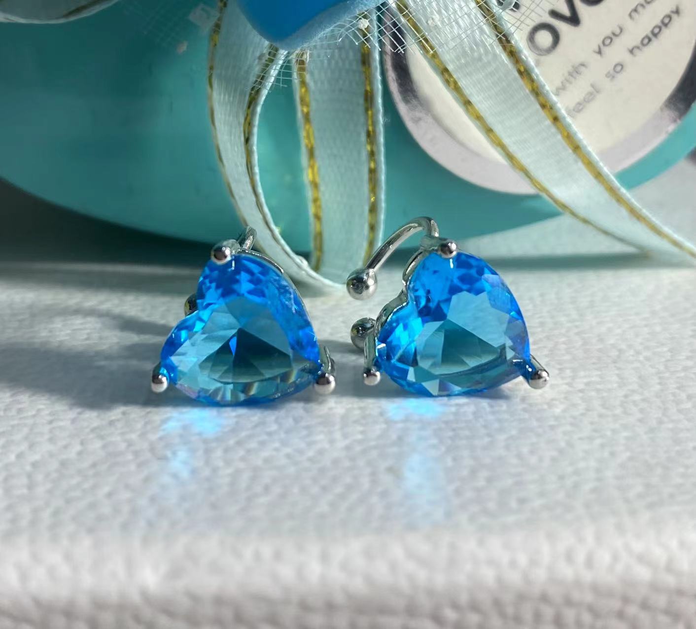 Holiday, Daily Occasion Copper Material Ear Cuff Niche Blue Heart Gemstone Non-Pierced Ear Jewelry Copper Zircon Simple Style Ear Clip Earrings