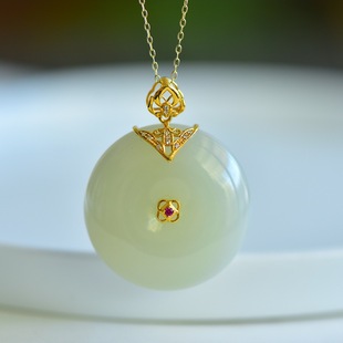 Fubei Diamond Jewelry [18K Gold Inlaid with Natural Hetian Qinghai Material Safety Buckle Pendant] Bare Stone Size 30*30mm