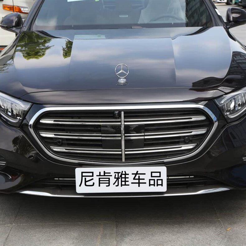 Suitable for Mercedes-Benz E300L, S-Class, and C200L/S480 models; original factory hood emblem