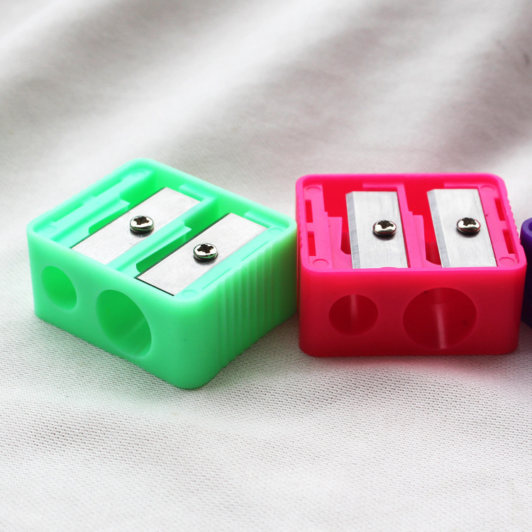 10910238153_1309067131