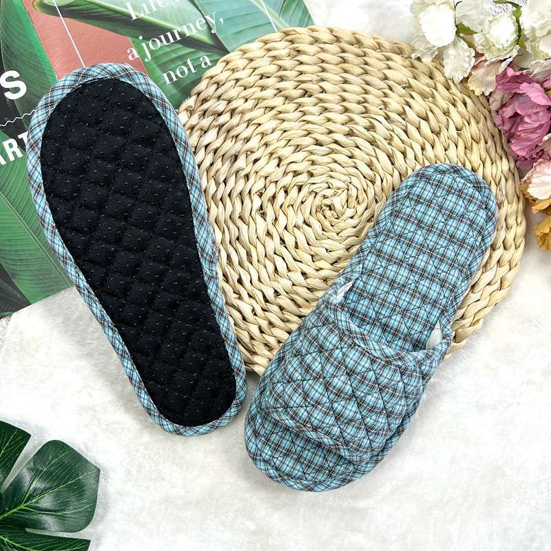 남성 - 입자가 있는 하늘색 대형 그리드