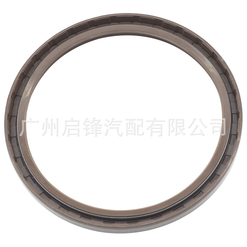 Applicable to Toyota cooluze Land Cruiser crankshaft oil seal 90311-99010