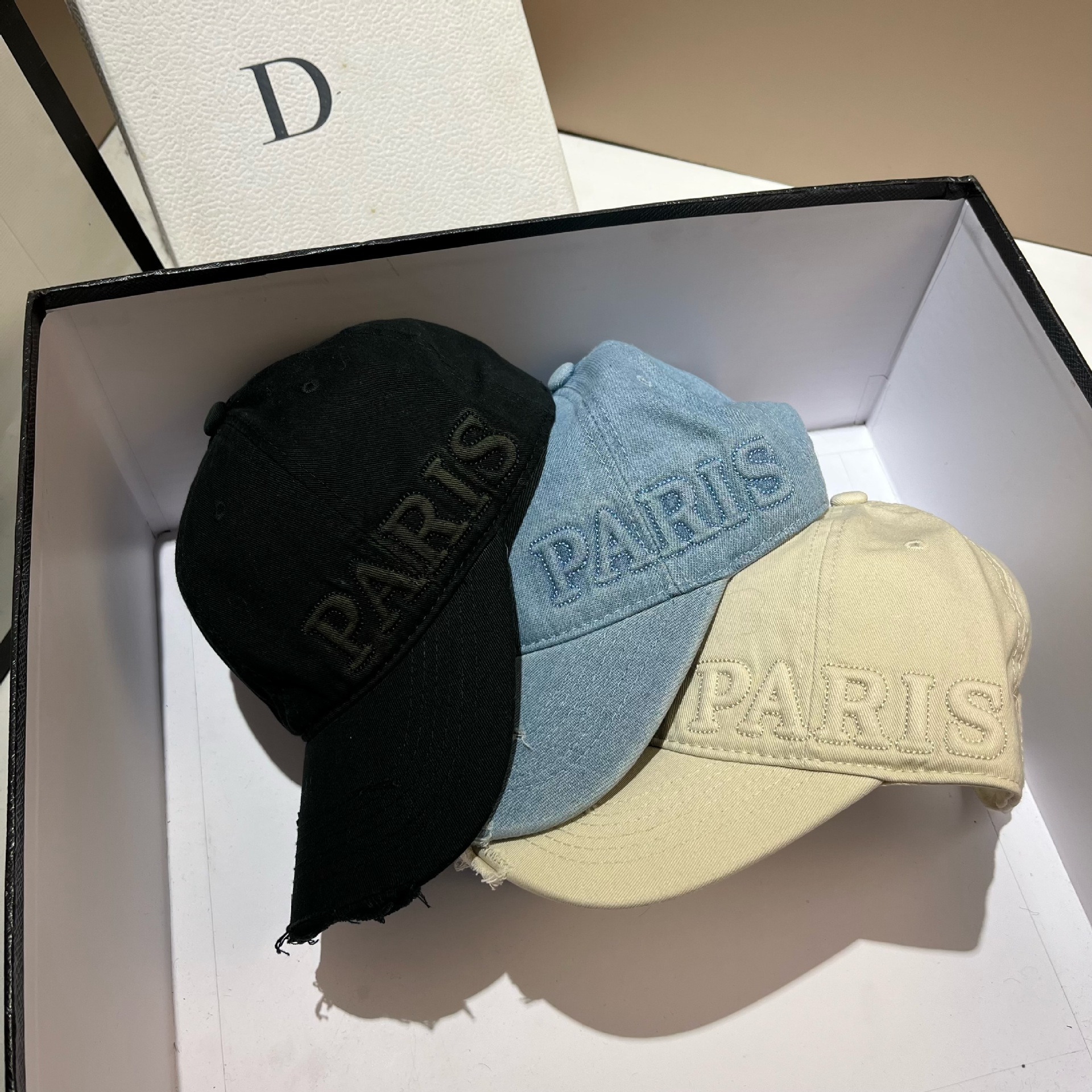 American three-dimensional letter P cotton baseball for spring summer, new style holes, washed with water, soft top and_voghion.com