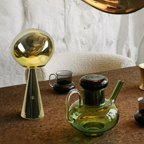 Volcano Lava Mini Table Lamp Designer Creative Bedside Lamp Desktop Decoration Rechargeable Portable Ambient Lamp for Bedroom