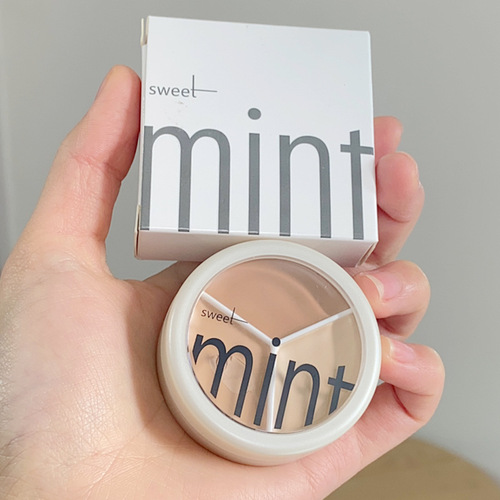 sweet mint three-color concealer covers spots, acne marks, dark circles, tear troughs, contouring foundation without taking off makeup