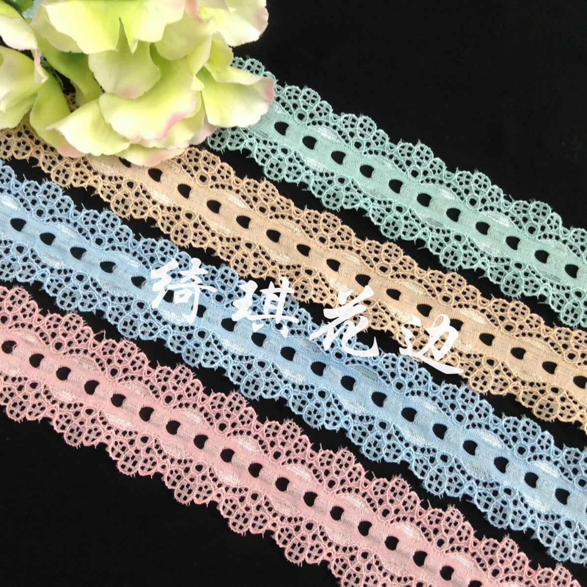 新款精致蕾丝弹力3.7CM锦纶小花边 现货内衣内裤服装辅料