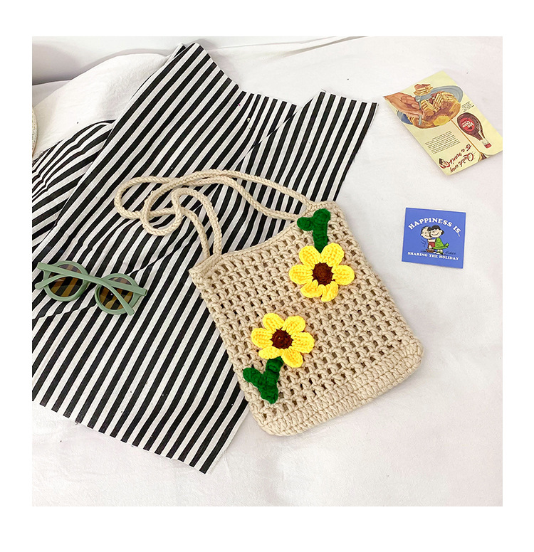 Sunflower Vacation Style Fabric Flowers Flip Sunflower Handbags display picture 5