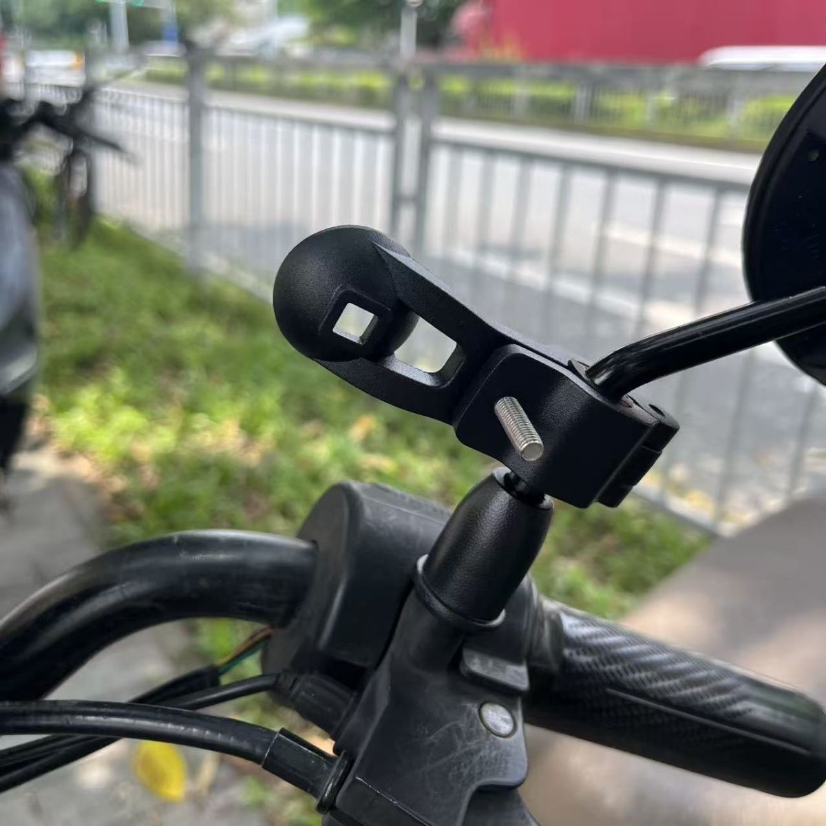 Electric vehicle phone holder rearview mirror round rod alloy base universal bowl clamp bracket accessory no need to remove the mirror rod