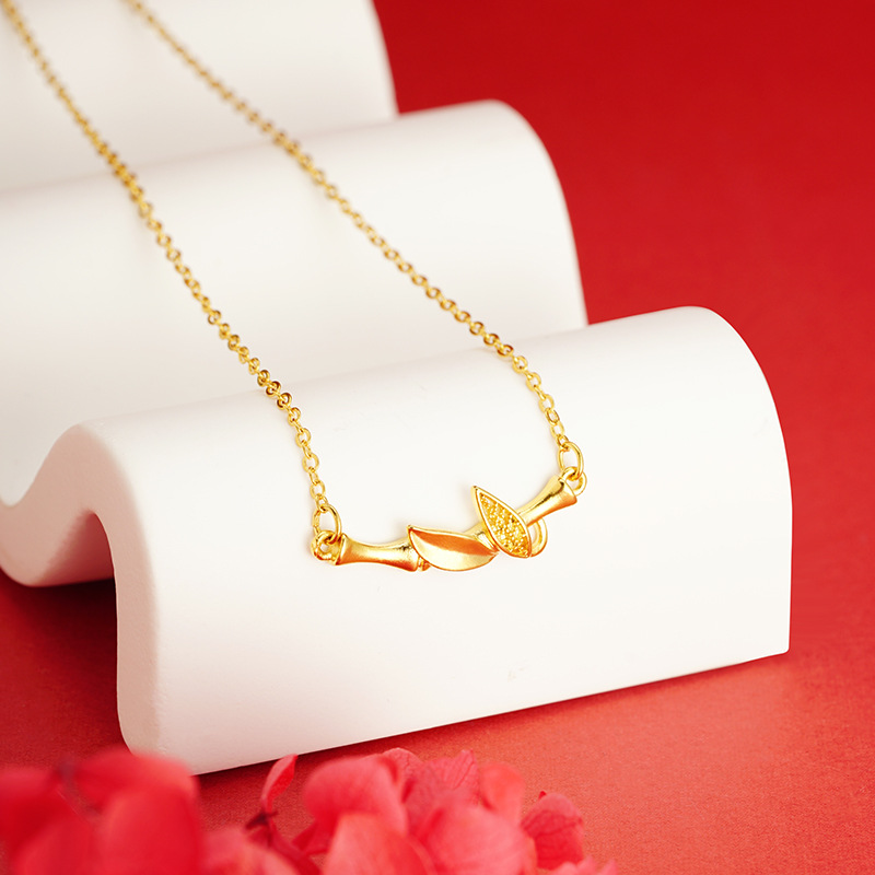 Nueva junta de bambú collar de oro de arena hoja de bambú con incrustaciones de diamantes artificiales de aleación de cobre accesorios de estilo chino Cadena de clavícula todo partido transmisión en vivo