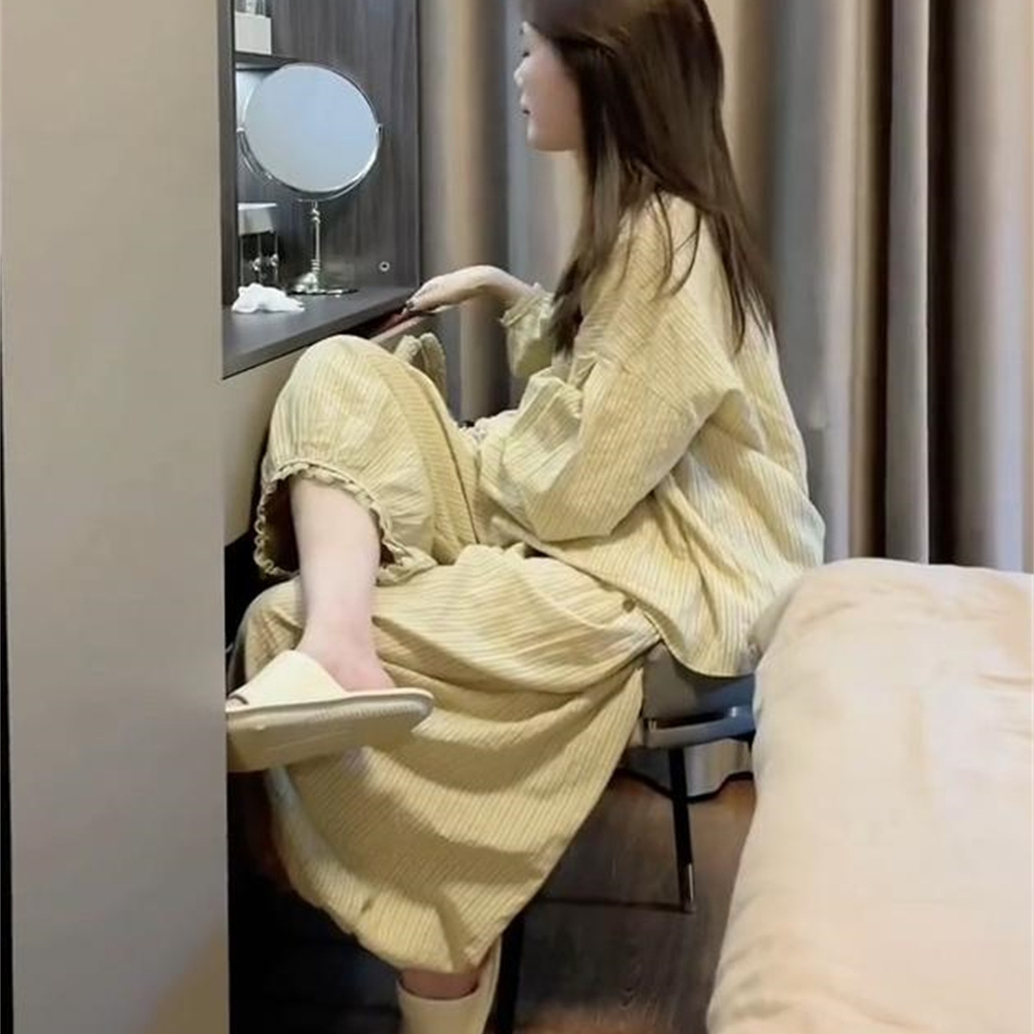 韩版高级感条纹设计睡衣女款春秋季慵懒风宽松大码长袖家居服套装