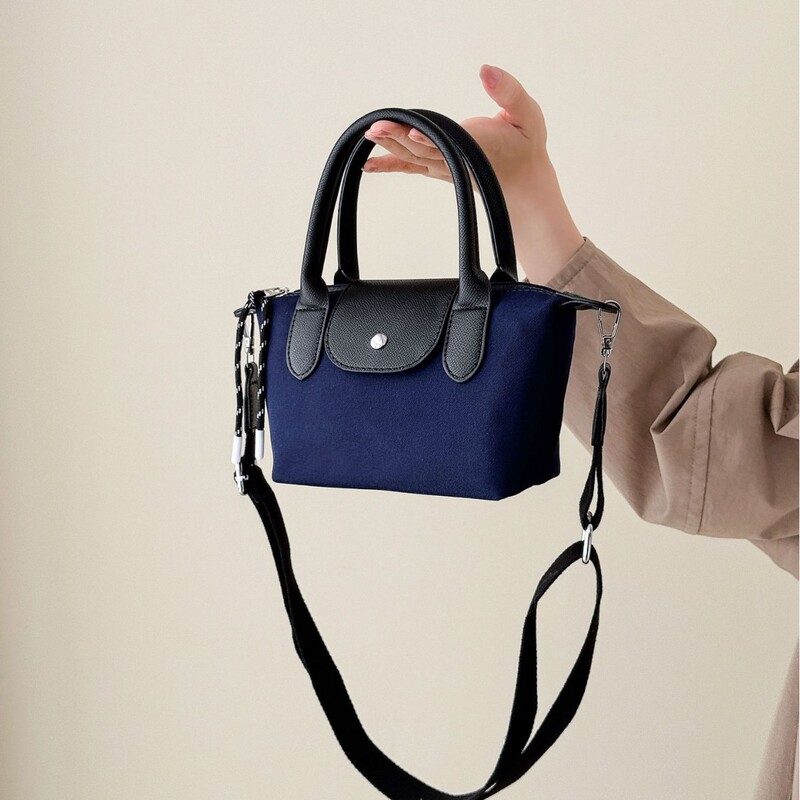 Vintage Waterproof Dragon Bag Nylon Handbag Casual Retro Commuter Shoulder Bag Fashion Dumpling Bag