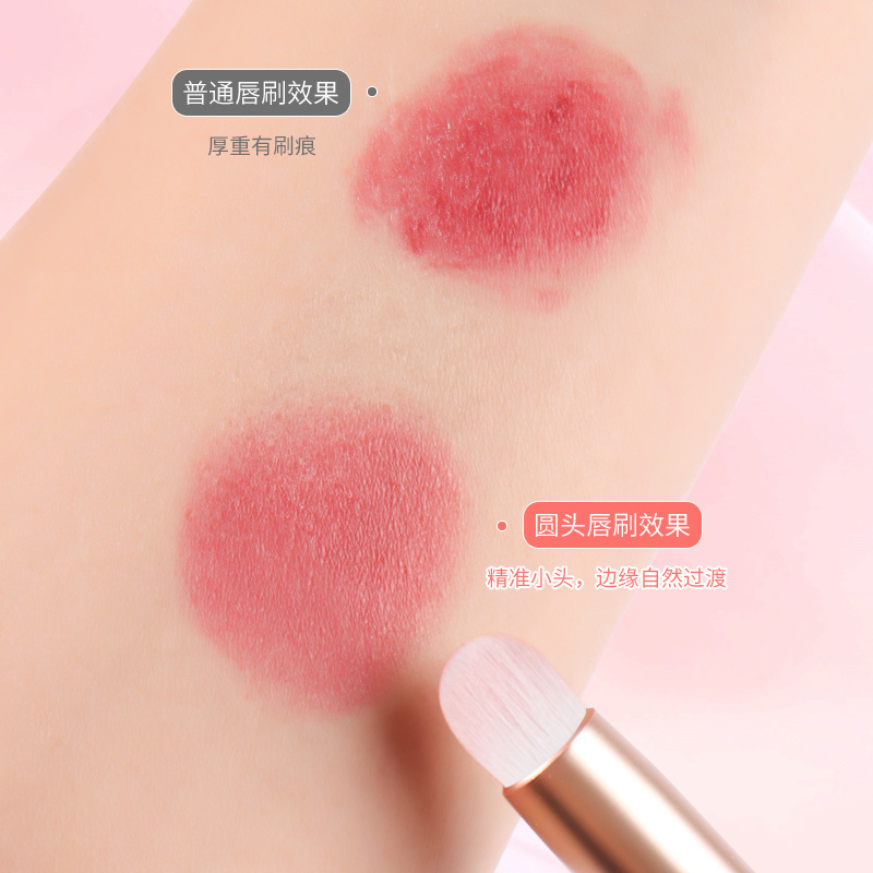 Zhuolia nuevos productos portátiles cepillo de maquillaje esmalte labial cepillo de esmalte labial balmón labial blanqueador cepillo con cubierta mini cepillo labial