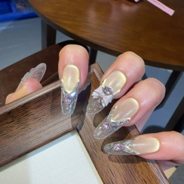 美甲贴;其他美甲产品;甲片/穿戴甲