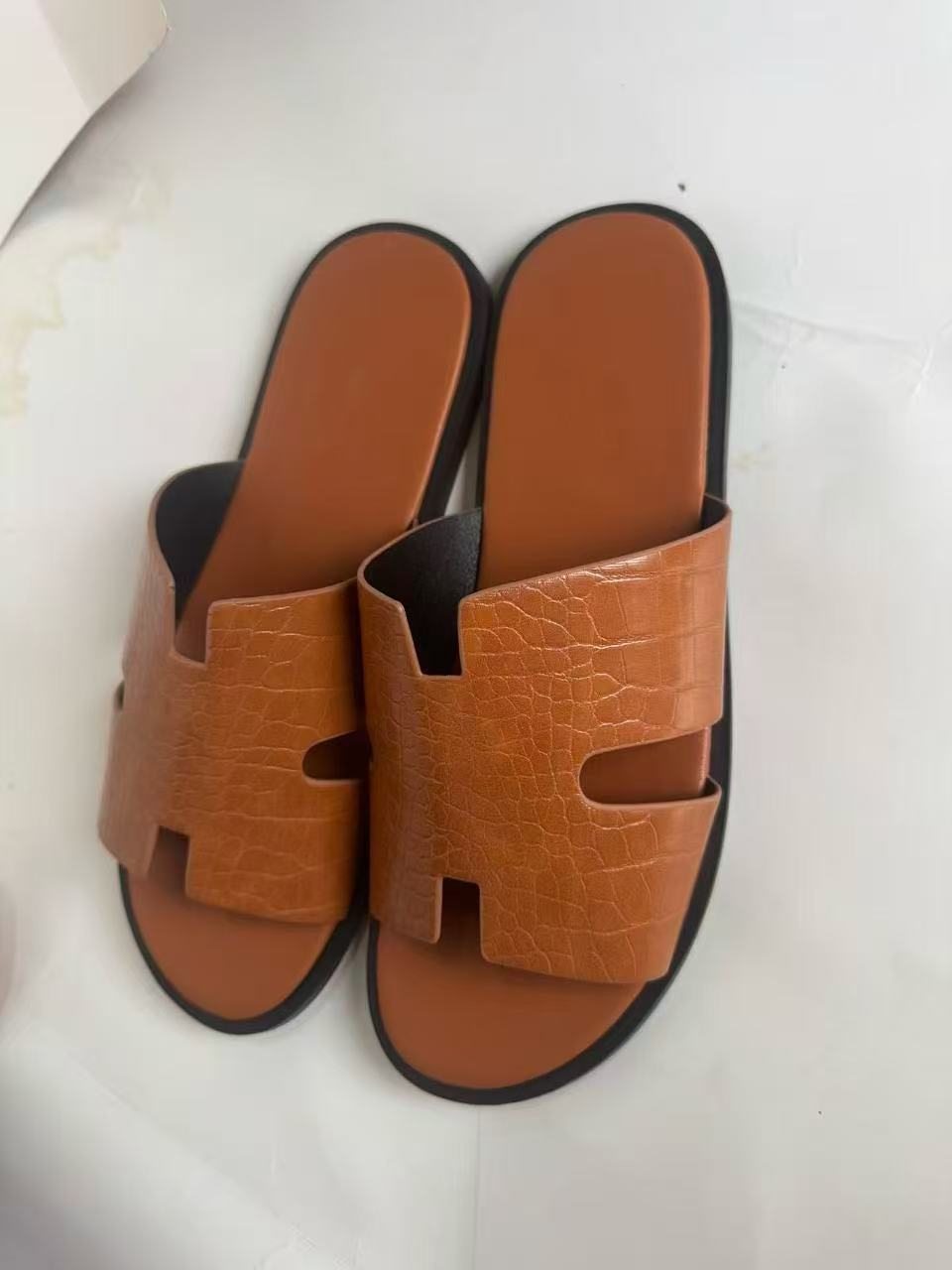 Brown crocodile pattern