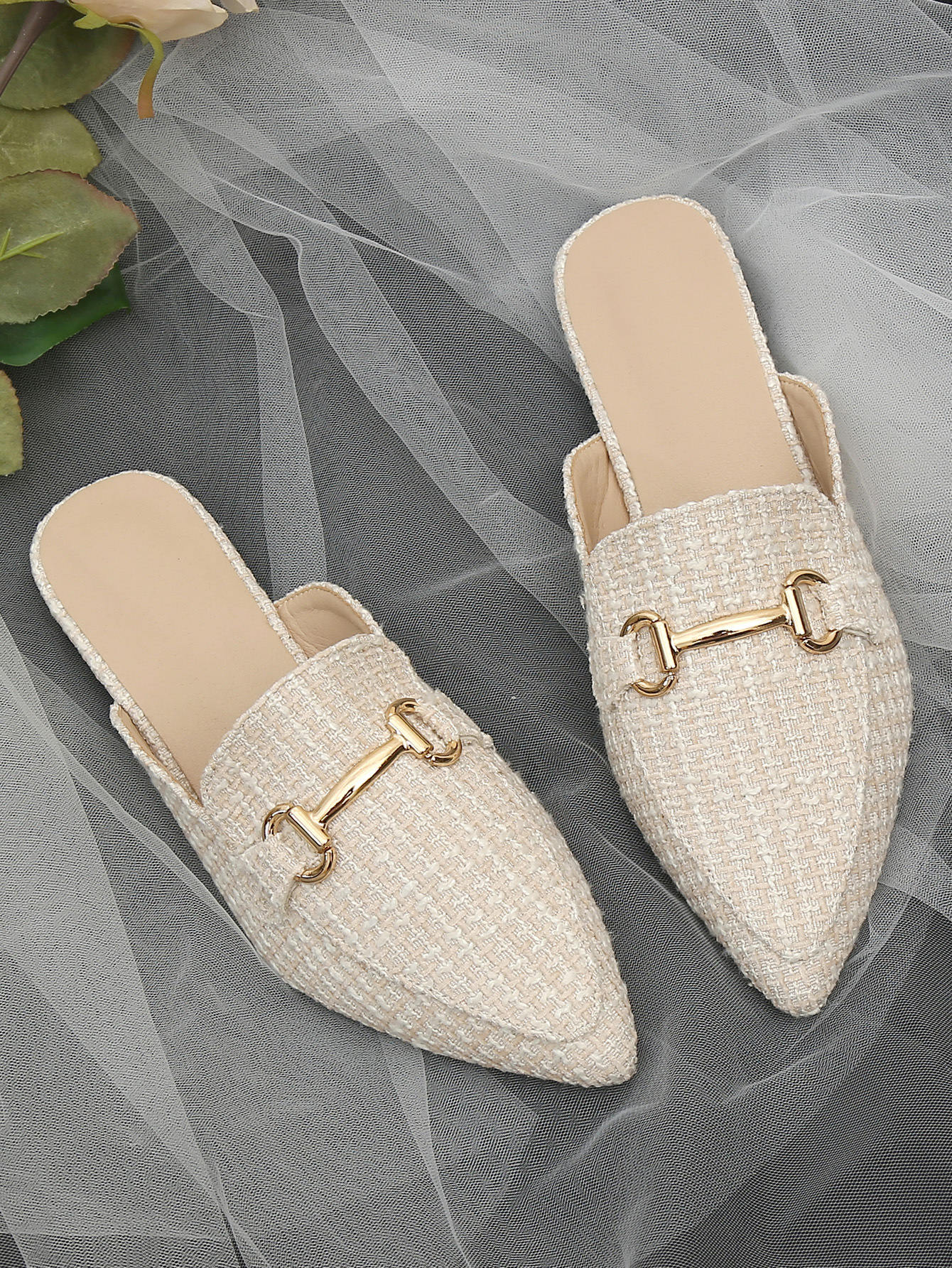 Grenzüberschreitender Sommer, kleiner Duft, modische Damen-Einzelschuhe mit flachem Boden, spitzer Zehenbereich, leerer Baotou-Half-Drag-Außenhandel_voghion.com