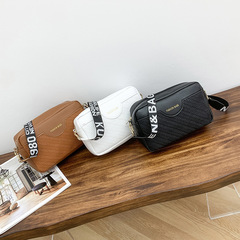 Women's Bag 2023 New Model Embossed Gold Letter Print Crossbody Color Ribbon Camera Bag Casual Mobile Phone Bag Small Square Bag