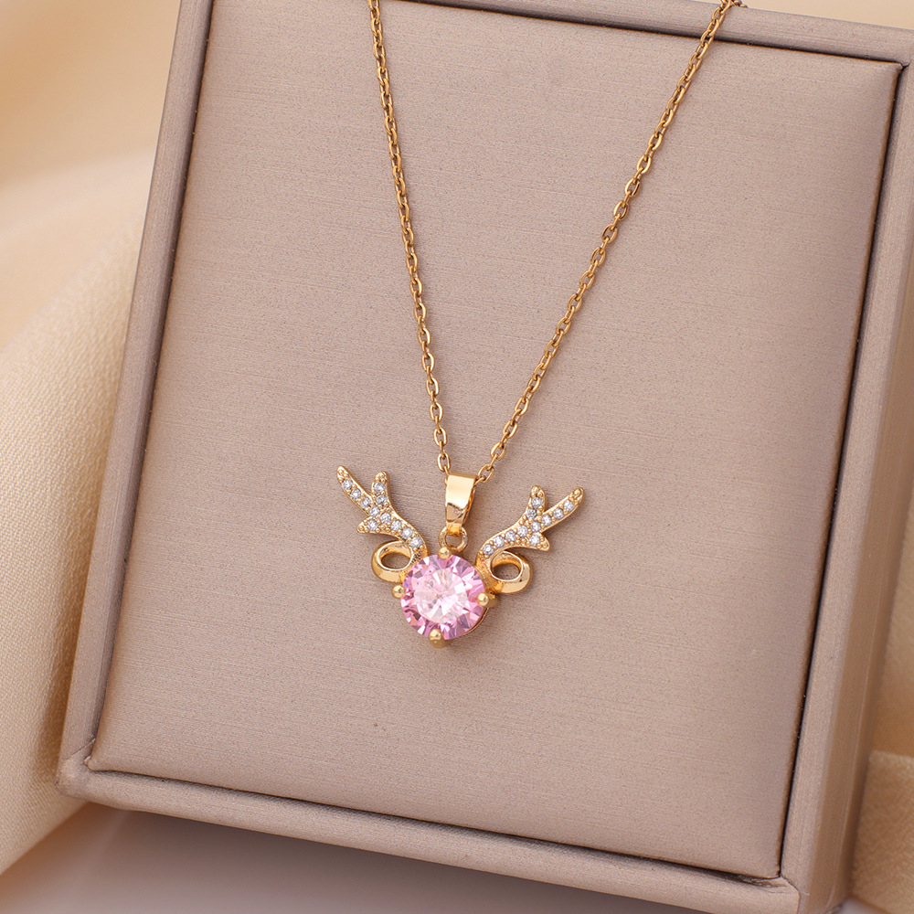 Casual Simple Style Rabbit Heart Shape Fish Tail Titanium Steel Plating Inlay Opal Pearl Zircon Pendant Necklace display picture 1