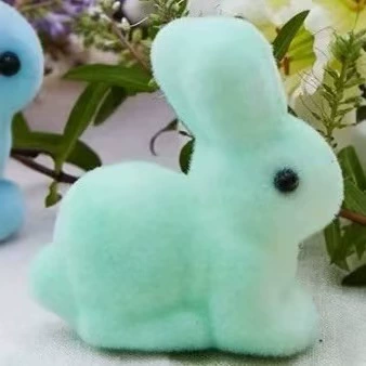 Резиновый кролик из пены, украшения в виде морковки