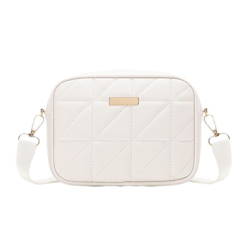 Bolsa de mujer inclinada, nueva moda coreana, bolso de cámara, bolso de hombro de mujer, bolso de diamante inclinado image 6