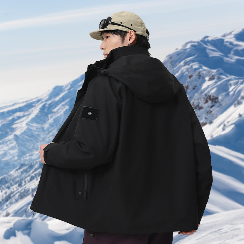 秋冬爆款情侣冲锋衣户外可脱卸防风防水潮流登山服两件套团购6518|undefined