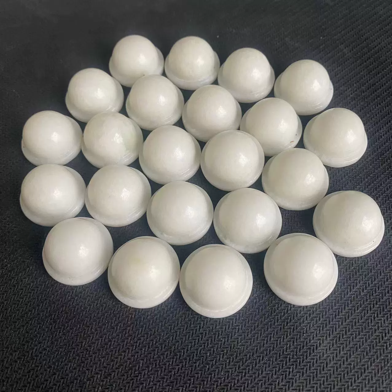 厂家生产玉石按摩头 玉石刮痧板 按摩仪用白色玉石配件 揉腹仪用