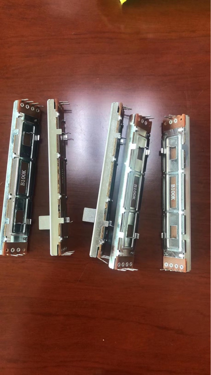 厂家直销音响效果器功放机均衡器调音台用609推子直滑电位器